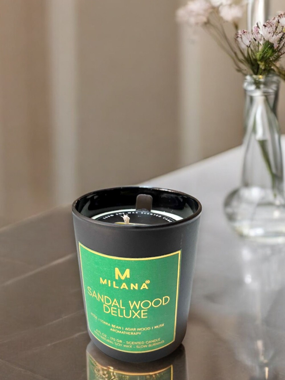 Siyah Mat Cam Bardak Kokulu Mum Sandal Ağacı Lüks 170 Gr 6 Fl Oz