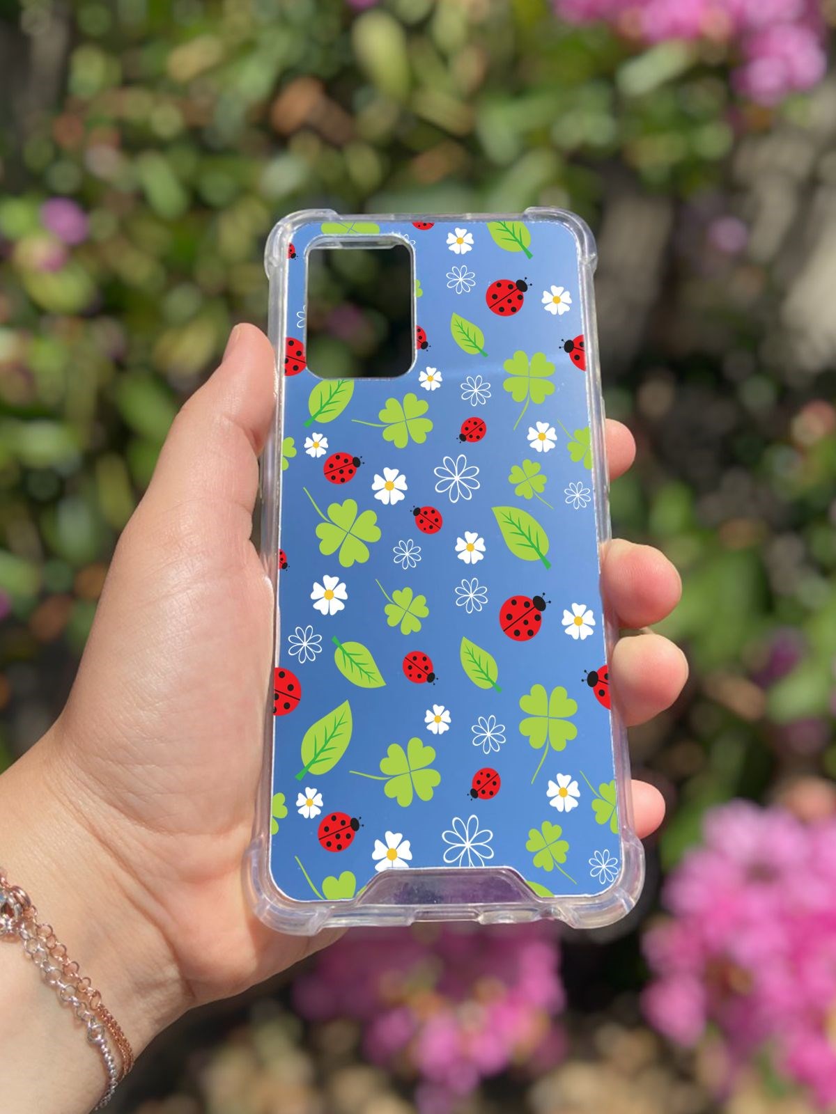 Oppo A74 Uyumlu Aynalı Uğur Böceği Desenli Darbe Kamera Korumalı Silikon Telefon Kılıfı