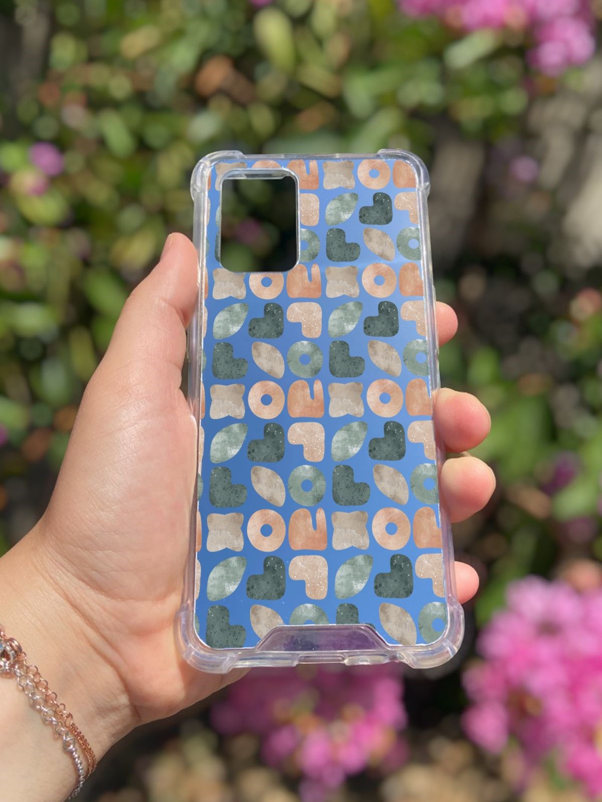 Oppo A74 Uyumlu Aynalı Geometrik Desenli Darbe Kamera Korumalı Silikon Telefon Kılıfı
